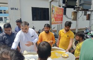 शिवभक्तों की सेवा से शिव होते है प्रसन्न, साक्षात होते है शिव का रूप — श्रीकुंज