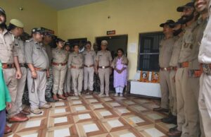 राष्ट्रीय वन शहीद दिवस , चीला व मोतीचूर रेंज मे शहीदो को दी गयी श्रद्धांजलि